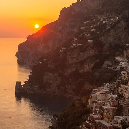 Appartement Aria Di Mare,Near Elevator, Few Steps, Parking, Garden à Positano Extérieur photo