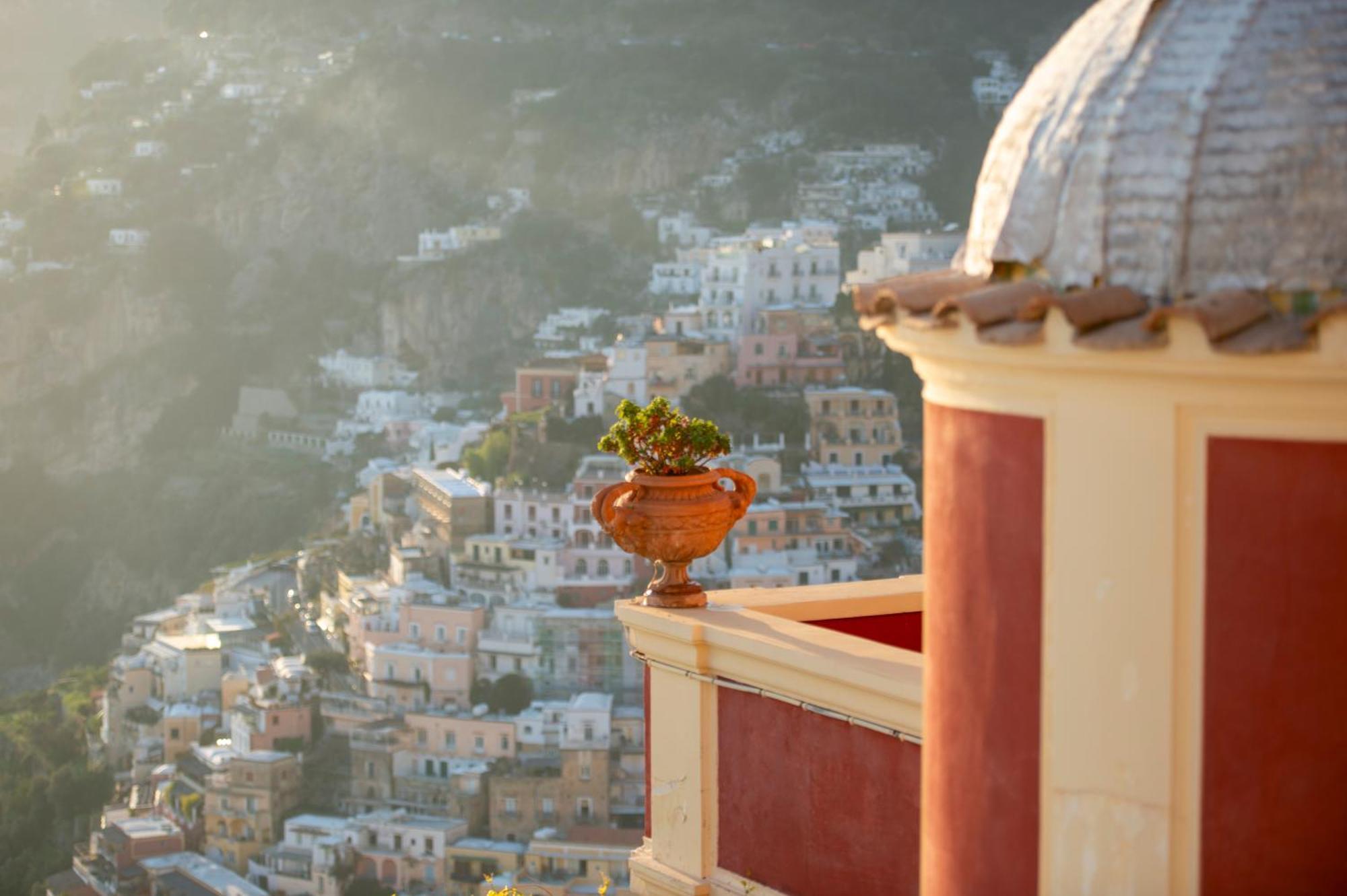 Appartement Aria Di Mare,Near Elevator, Few Steps, Parking, Garden à Positano Extérieur photo