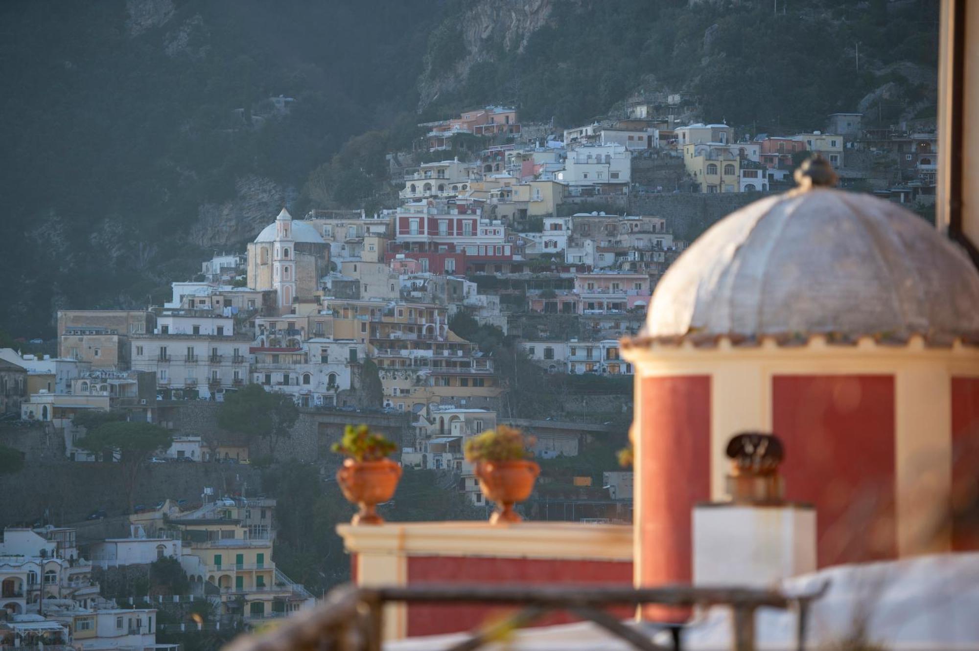 Appartement Aria Di Mare,Near Elevator, Few Steps, Parking, Garden à Positano Extérieur photo