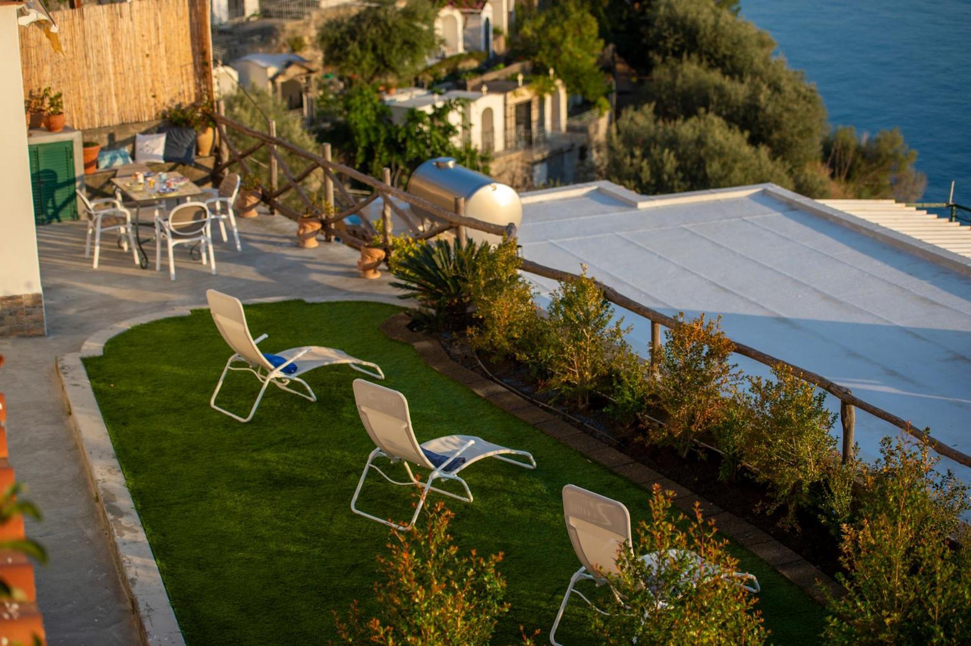Appartement Aria Di Mare,Near Elevator, Few Steps, Parking, Garden à Positano Extérieur photo